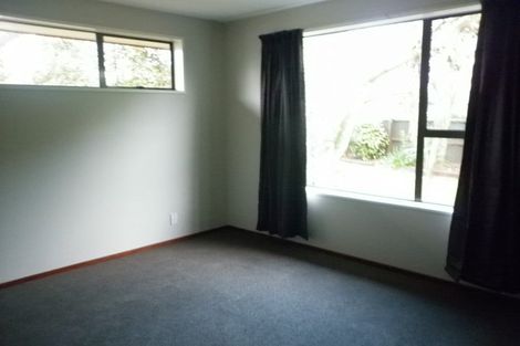 Photo of property in 136 Yaldhurst Road, Sockburn, Christchurch, 8042