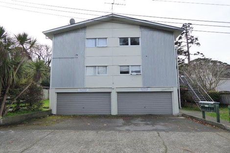 Photo of property in 2/7 Bridge Street, Melling, Lower Hutt, 5010