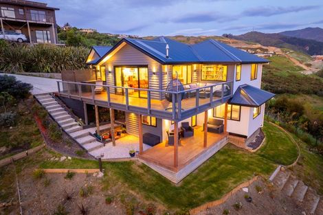 Photo of property in 27 Heemskerck Place, Britannia Heights, Nelson, 7010