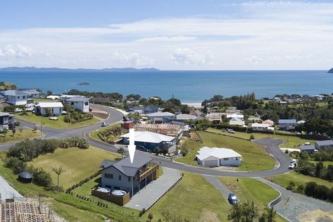 Photo of property in 17 Lori Lane, Coopers Beach, 0420