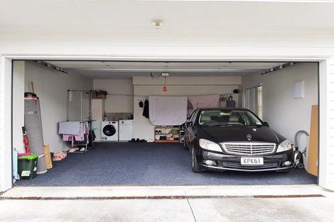 Photo of property in 22 Tinaku Road, Flat Bush, Auckland, 2019