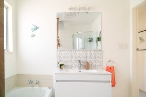 Photo of property in 8 Linklater Avenue, Bellevue, Tauranga, 3110