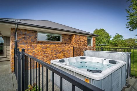 Photo of property in 2/1690 Hoskyns Road, Kirwee, Darfield, 7571