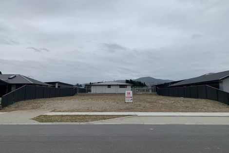 Photo of property in 4 Travertine Street, Cromwell, 9310