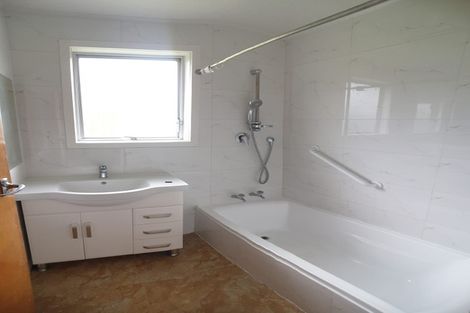 Photo of property in 30 Maida Vale, Manurewa, Auckland, 2102