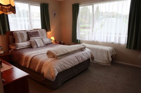 Photo of property in 8 Clyde Carr Crescent, Waimataitai, Timaru, 7910