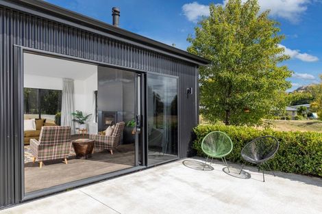 Photo of property in 15 Alice Burn Drive, Luggate, Wanaka, 9383