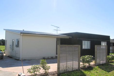 Photo of property in 143 The Fairway, Matarangi, Whitianga, 3592