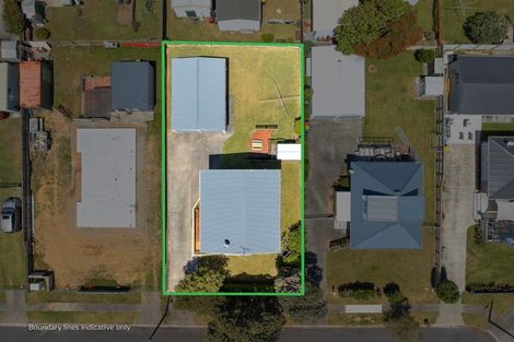 Photo of property in 112 Hampton Road, Whangamata, 3620