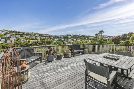 Photo of property in 16b Hadfield Terrace, Kelburn, Wellington, 6012
