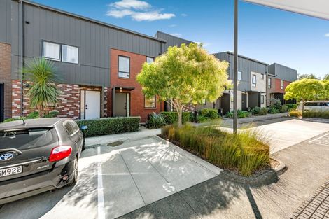 Photo of property in 6 Rara Lane, Manukau, Auckland, 2104