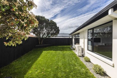 Photo of property in 3a Becmead Drive, Harewood, Christchurch, 8051