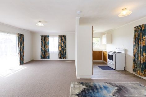 Photo of property in 36 Kowhai Street, Tokomaru, Palmerston North, 4474