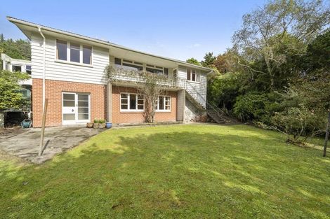 Photo of property in 239 Plateau Road, Te Marua, Upper Hutt, 5018