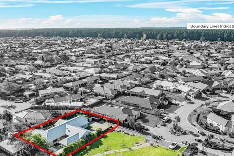 Photo of property in 20 Evergreen Place, Parklands, Christchurch, 8083