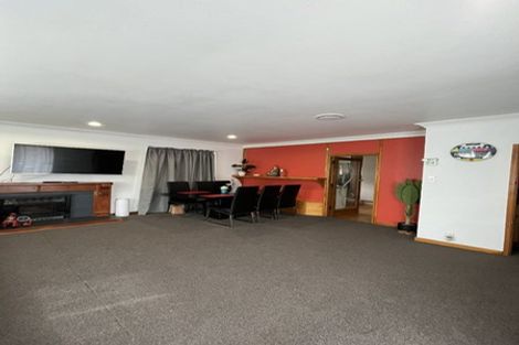 Photo of property in 54 Routley Crescent, Elderslea, Upper Hutt, 5018