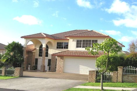 Photo of property in 10 Tumbridge Place, Somerville, Auckland, 2014