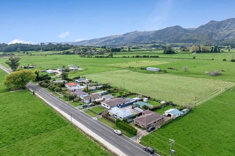 Photo of property in 178 Abel Tasman Drive, Takaka, 7183