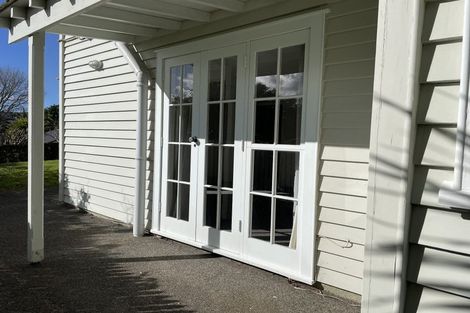 Photo of property in 7a Puka Street, Onehunga, Auckland, 1061