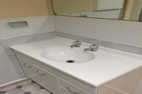 Photo of property in 1/15 Peddie Street, Taradale, Napier, 4112