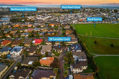 Photo of property in 28 Carnelian Court, Westgate, Auckland, 0614