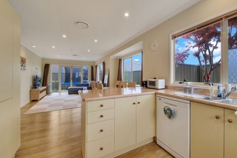 Photo of property in 38 Owhatiura Drive, Lynmore, Rotorua, 3010