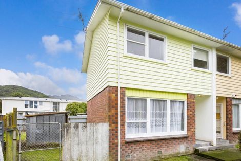 Photo of property in Shakespeare Flats, 8/48 Merton Street, Trentham, Upper Hutt, 5018