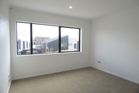 Photo of property in 9/25 Sidney Wallingford Way, Hobsonville, Auckland, 0616