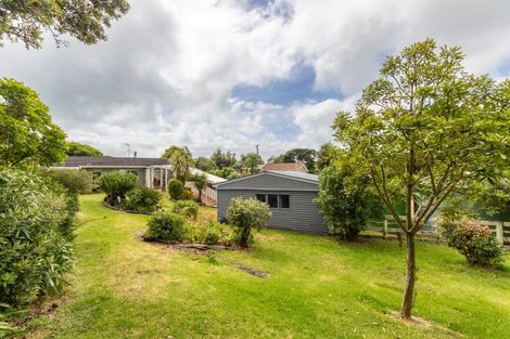 Photo of property in 49 Paetawa Road, Peka Peka, Waikanae, 5391