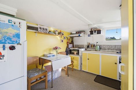 Photo of property in 39 Liverpool Street, Hampden, 9410