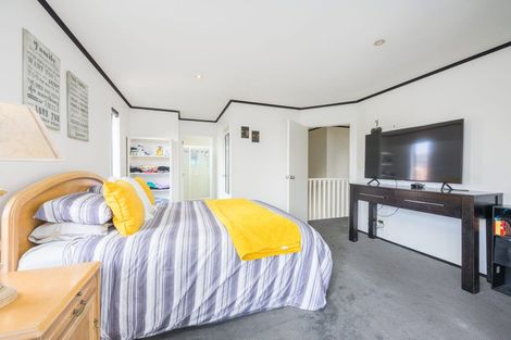 Photo of property in 123 Voyager Drive, Gulf Harbour, Whangaparaoa, 0930