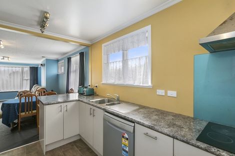 Photo of property in 31 August Street, Stokes Valley, Lower Hutt, 5019