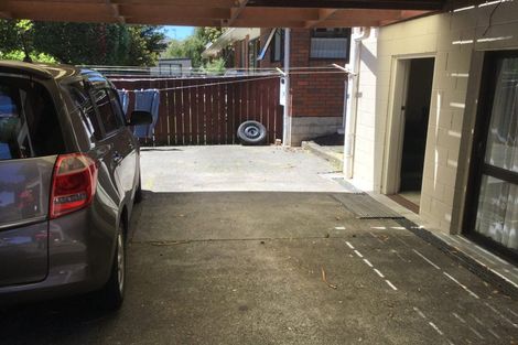 Photo of property in 27 Harris Road, Mount Wellington, Auckland, 1051