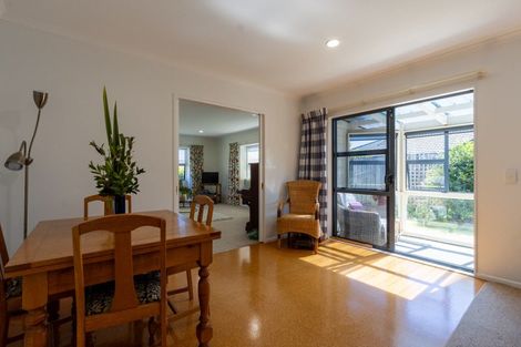 Photo of property in 16 San Vito Place, Paraparaumu Beach, Paraparaumu, 5032