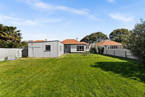 Photo of property in 102 Nuffield Avenue, Marewa, Napier, 4110