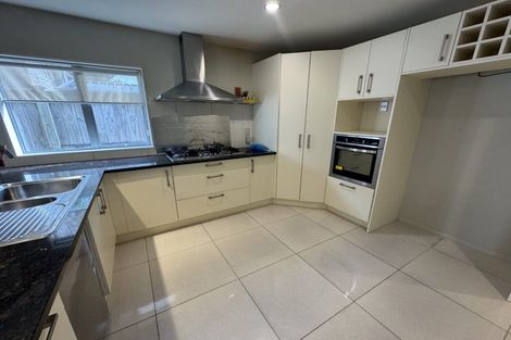 Photo of property in 41 Kerrykeel Drive, Flat Bush, Auckland, 2019