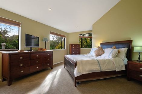 Photo of property in 23 Bemrose Place, Cockle Bay, Auckland, 2014