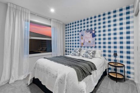 Photo of property in 18 Carrick Place, Mosgiel, 9024