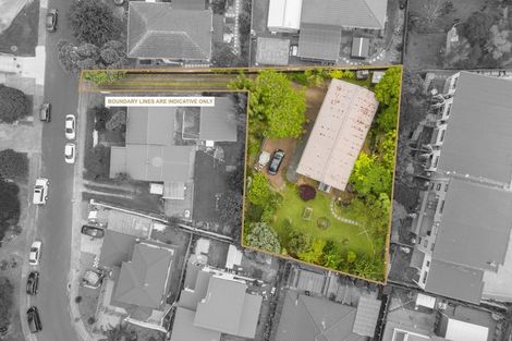 Photo of property in 14 Edgewood Way, Henderson, Auckland, 0612