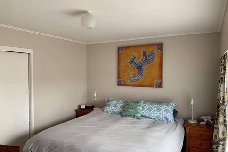 Photo of property in 2/38 Old Lake Road, Narrow Neck, Auckland, 0624