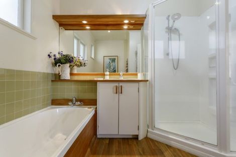 Photo of property in 31 Chesham Avenue, Waipahihi, Taupo, 3330