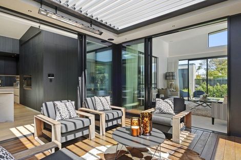 Photo of property in 32 Queens Avenue, Merivale, Christchurch, 8014