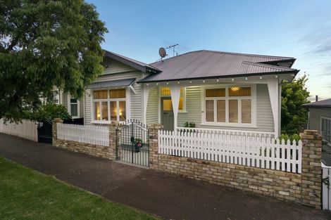 Photo of property in 121 Crummer Road, Grey Lynn, Auckland, 1021