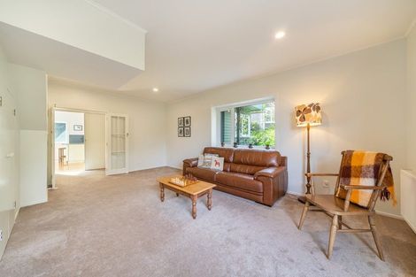 Photo of property in 39 Kotari Road, Days Bay, Lower Hutt, 5013