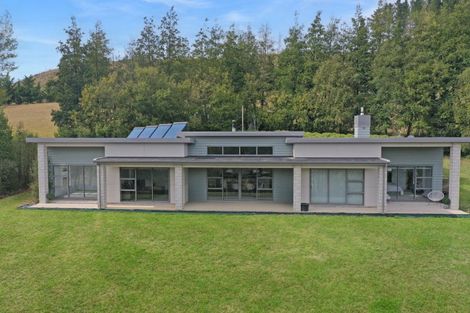 Photo of property in 191 Cormacks-kia Ora Road, Cormacks, Oamaru, 9495