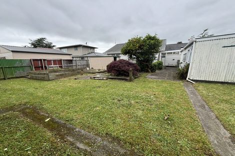 Photo of property in 21 Galway Avenue, Hokowhitu, Palmerston North, 4410