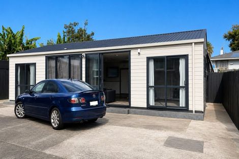 Photo of property in 172 Buckland Road, Mangere East, Auckland, 2024