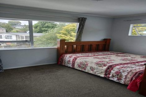 Photo of property in 57c Kamara Road, Glen Eden, Auckland, 0602