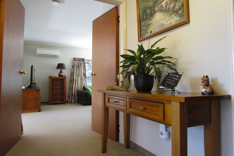 Photo of property in 17 Northcote Street, Wainuiomata, Lower Hutt, 5014