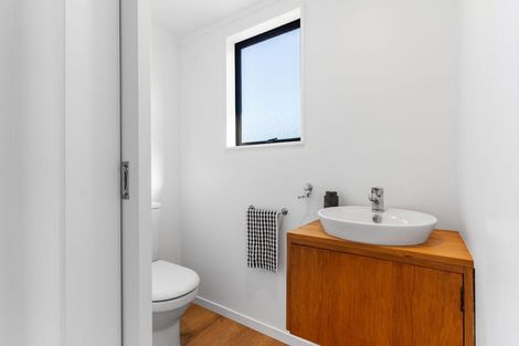 Photo of property in 204 Hetherington Road, Whangamata, 3620